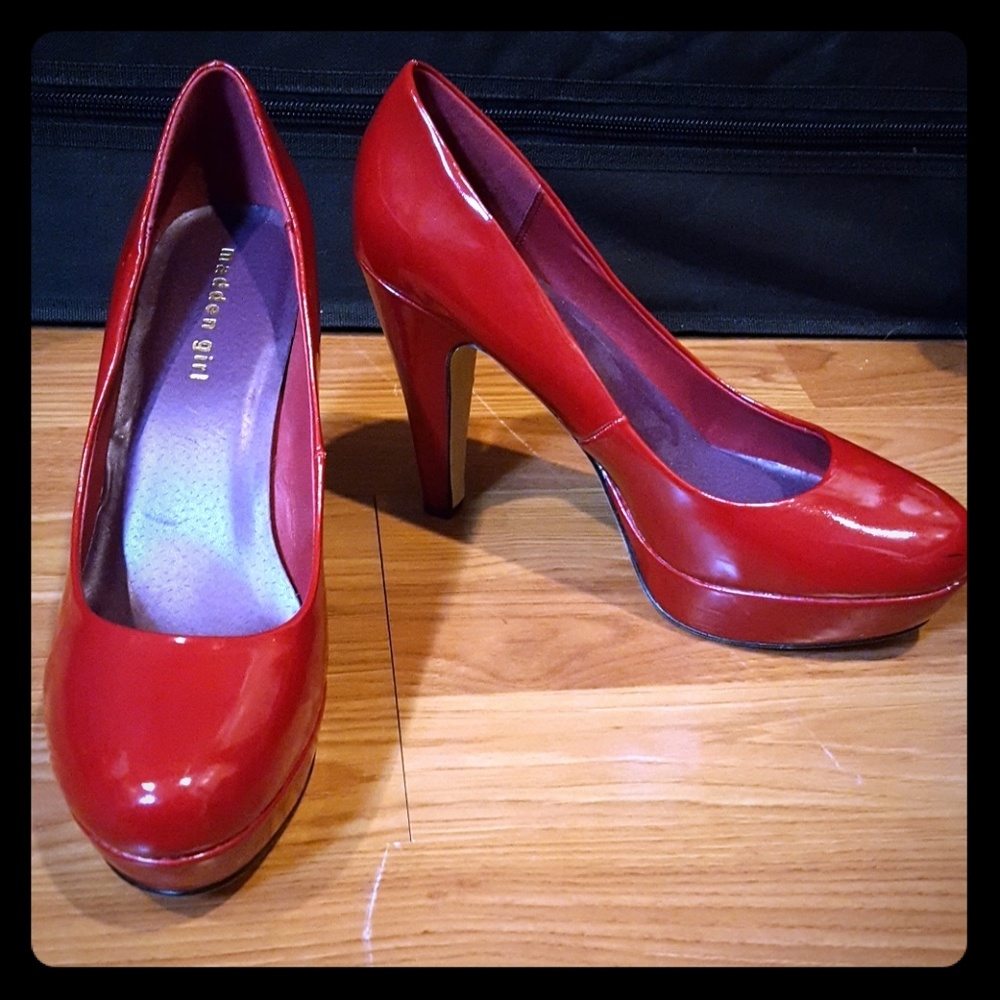 Shiny Red Heels!